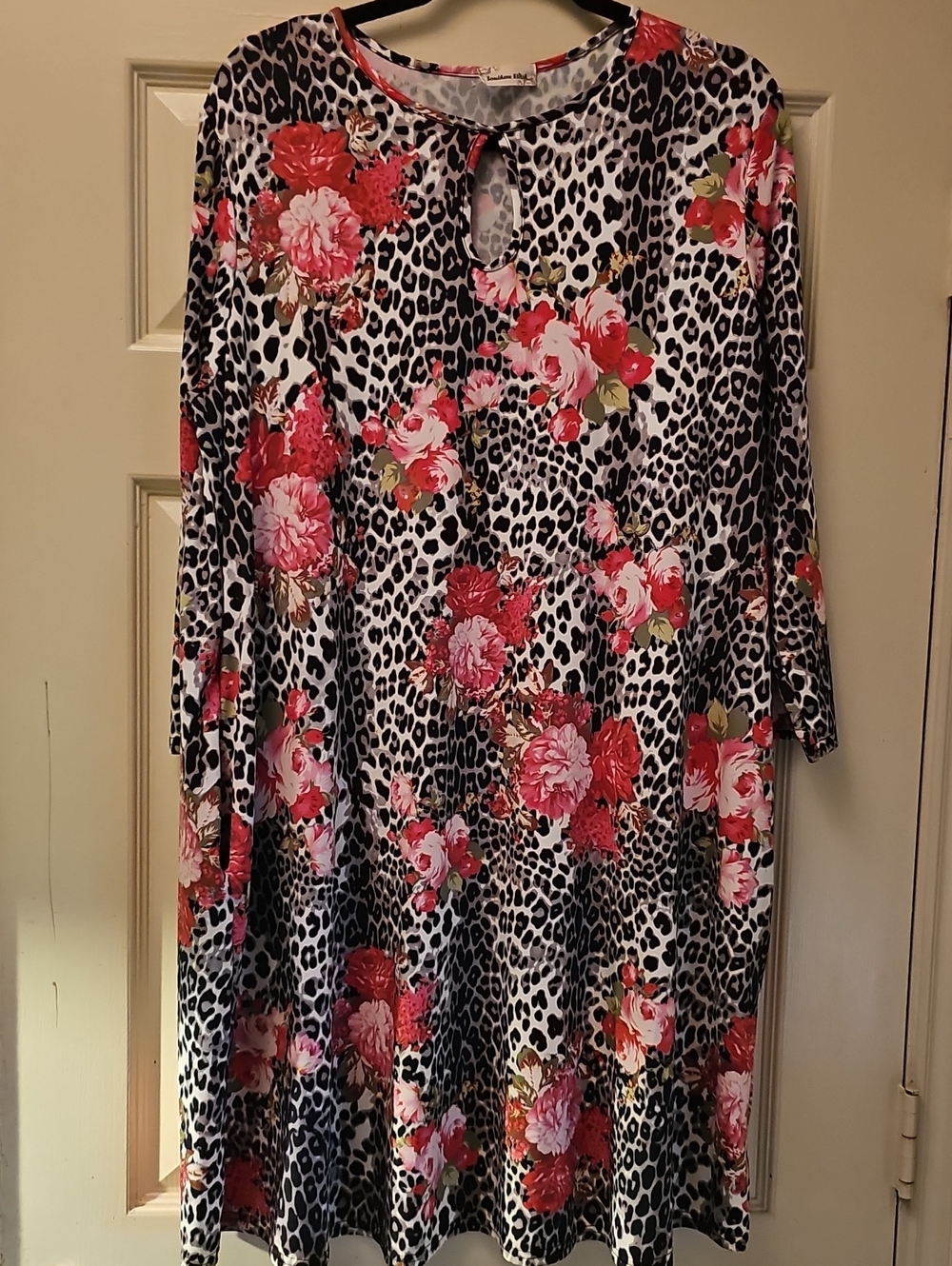 Floral Leopard Print Keyhole Dress - Pink/Black